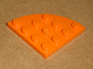 Lego 700521-3 (30565) kulatá destička 4x4 čtvrtkruh 1 ks POUŽITÉ
