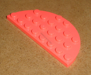 Lego 700539-5 (22888) kulatá destička 4x8 půlhruh 1 ks POUŽITÉ
