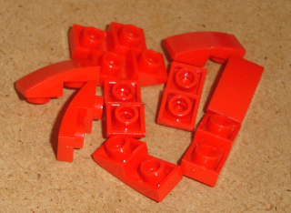 Lego 701145-X (24201) šikmá, zakulacená 2x1 invert 10 ks POUŽITÉ