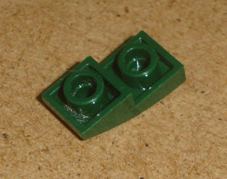 Lego 701148 (24201) šikmá, zakulacená 2x1 invert 1 ks POUŽITÉ
