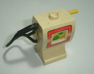 Lego Duplo D88166-3 (dpumpc01pb01) stojan na tankování paliva (horší stav, zežloutlé viz foto) POUŽITÉ
