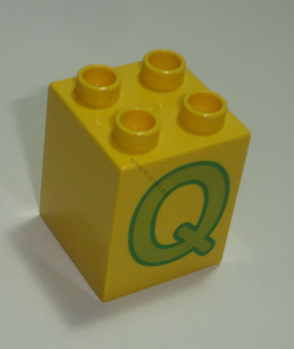 Lego Duplo D14045 (31110pb059) kostka 2x2x2 žlutá s potiskem (písmeno "Q") POUŽITÉ