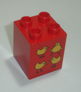 Lego Duplo D14103 (31110pb034) kostka 2x2x2 červená s potiskem (kuřátka) POUŽITÉ