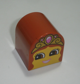 Lego Duplo D14622 (3664pb23) kostka 2x2x2 zakulacená tm. oranžová s potiskem (obličej - holka s korunkou) POUŽITÉ