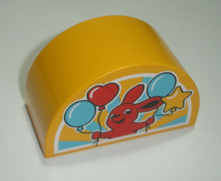 Lego Duplo D15235 (31213pb034) kostka 2x4x2 zakulacená br. sv. oranžová s potiskem (zajíc s balónky) POUŽITÉ