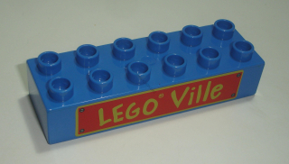 Lego Duplo D15410 (2300pb005) kostka 2x6 modrá s potiskem (nápis "LEGO VILLE") POUŽITÉ