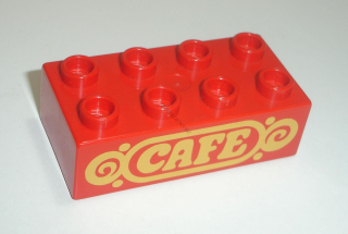 Lego Duplo D16072 (3011pb012) kostka 2x4 červená s potiskem (nápis "CAFE") 1 ks POUŽITÉ