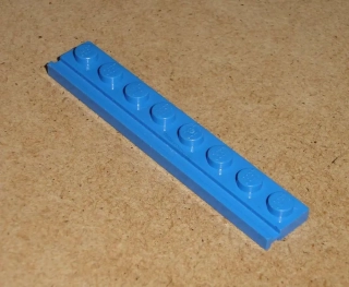 Lego 259040 (4510) destička speciální 1x8, drážka pro dveře 1 ks POUŽITÉ