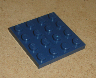 Lego 203890 (3031) destička, podložka 4x4 1 ks POUŽITÉ