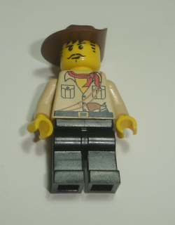 Lego F10545 figurka Adventures adv051 Johnny Thunder POUŽITÉ