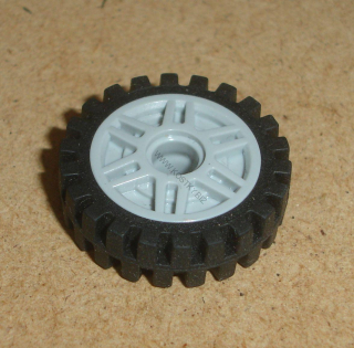 Lego 635975 (13971, 61254) kolo 18mm D. x 8mm s pneu 24mm D. x 7mm 1 ks POUŽITÉ
