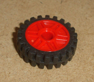 Lego 636010 (56902, 61254) kolo 18mm D. x 8mm s pneu 24mm D. x 7mm 1 ks POUŽITÉ