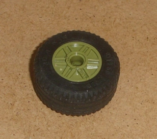 Lego 636485 (55981, 58090 / 6578) kolo 18mm D. x 14mm s dírou pro velký pin a s pneu 30.4 x 14 POUŽITÉ
