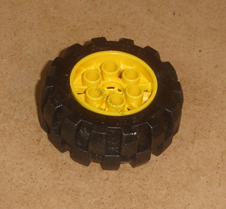 Lego 636615 (4266, 2857) kolo 20 x 30 technic s pneu 20 x 30 1 ks POUŽITÉ