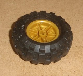 Lego 636950 (56145, 55976) kolo 30.4mm D. 20mm s pneu 56 x 261 ks POUŽITÉ