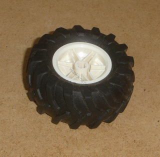 Lego 636990 (56145, 70695) kolo 30.4mm D. 20mm s pneu 56 x 26 (traktor) 1 ks POUŽITÉ