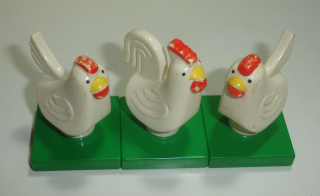Lego Duplo D00700-4X (duphen2c01pb01, 6312c01pb01) kohoutek a dvě slepičky (stavi viz foto) POUŽITÉ