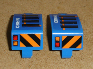 Lego 527811-X (24116) technic panel 3x5x3 s nálepkami 2 ks POUŽITÉ
