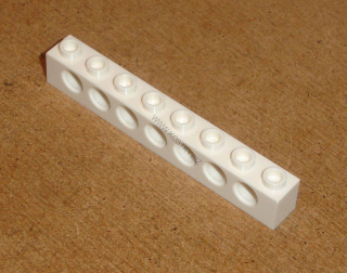 Lego 506980 (3702) technic kostka 1x8 1 ks POUŽITÉ