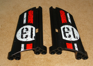 Lego 529762-5X (44350, 44351) technic panel s nálepkou 1 pár POUŽITÉ