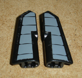 Lego 529847-5X (11946, 11947) technic panel s nálepkou 1 pár POUŽITÉ