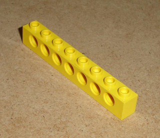 Lego 506985 (3702) technic kostka 1x8 1 ks POUŽITÉ