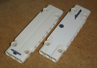 Lego 530346-4X (15458) technic panel 3x11x1 s nálepkou 2 ks POUŽITÉ