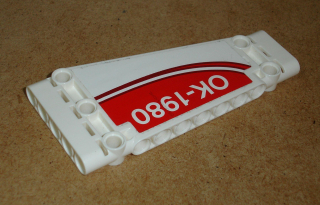 Lego 530486-3 (18945) technic panel 5x11x1 zkosený s nálepkou 1 ks POUŽITÉ