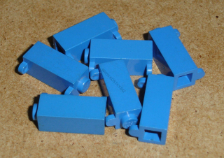 Lego 151055-2X (3581) držáky oken, dveří (horší stav, poškrábané viz foto) 7 ks POUŽITÉ