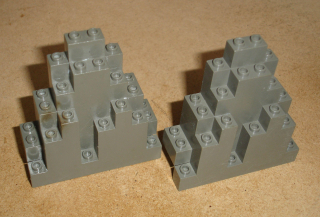 Lego 941366-2X (6083) skála (horší stav viz foto, poškrábané) 2 ks POUŽITÉ