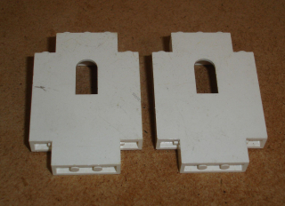 Lego 607155-2X (4444) panel 2x5x6 zeď s oknem, hrady (horší stav viz foto) 2 ks POUŽITÉ