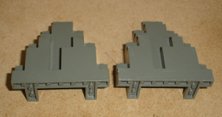 Lego 941366-7X (6083) skála (horší stav viz foto, poškrábané) 2 ks POUŽITÉ