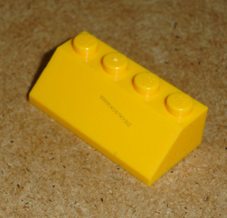 Lego 303920 (3037) šikmá, střecha 45 2x4 1 ks POUŽITÉ