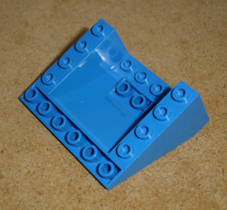 Lego 310365-2 (4228) šikmá, inverted 33 5x6x2 (drobné škrábanečky) 1 ks POUŽITÉ