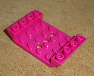 Lego 311600 (60219) šikmá, inverted 45 6x4 1 ks POUŽITÉ
