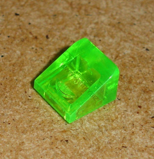 Lego 300775 (54200) šikmá 30 1x1x2/3 1 ks POUŽITÉ
