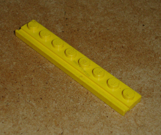 Lego 259120-2 (4510) destička speciální 1x8, drážka pro dveře (horší stav viz foto) 1 ks POUŽITÉ
