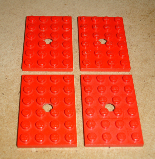 Lego 261490-2X (709) destička speciální 4x6 s dírou (horší stav viz foto, vrypy) 4 ks POUŽITÉ