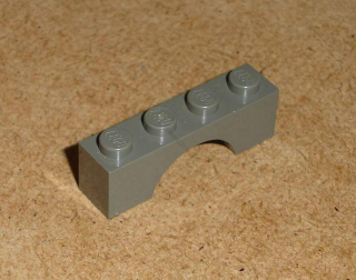 Lego 420910 (3659) mostový oblouk 1x4 1 ks POUŽITÉ