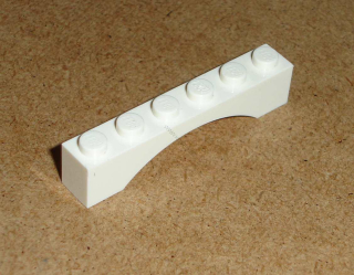 Lego 421535 (3455) mostový oblouk 1x6 1 ks POUŽITÉ
