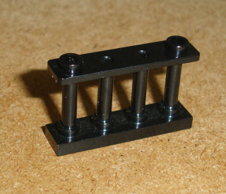 Lego 425270 (30055) plot, zábradlí okrasné 1x4x2 1 ks POUŽITÉ