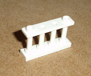 Lego 425335 (30055) plot, zábradlí 1x4x2 1 ks POUŽITÉ