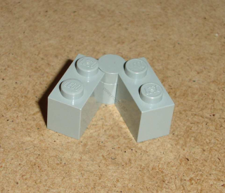 Lego 660147 (3830c01, 3830, 3831) panty kostka 1x4 (dvě části) 1 ks POUŽITÉ