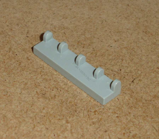 Lego 660560 (4625) panty hladká 1x4 1 ks POUŽITÉ