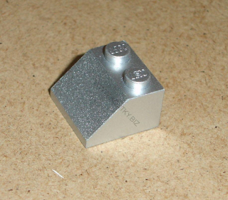 Lego 303385 (3039) šikmá, střecha 45 2x2 1 ks POUŽITÉ