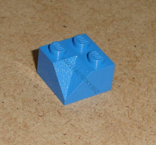 Lego 303590 (3046) šikmá, střecha 45 2x2 vnitřní roh 1 ks POUŽITÉ