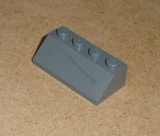 Lego 303935 (3037) šikmá, střecha 45 2x4 1 ks POUŽITÉ