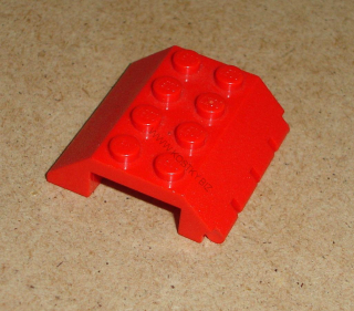 Lego 300566 (4857) šikmá 45 4x4 s panty 1 ks POUŽITÉ